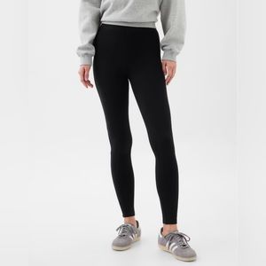 Gap Black Leggings